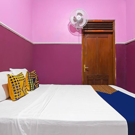 יוגיאקרטה Spot On 91911 Rejeki Homestay Syariah Malioboro מראה חיצוני תמונה